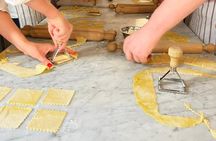 Pastamania in Venice with Wine Tasting and Gelato