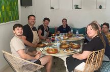 Cooking class in a Moroccan way.