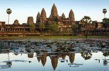 Small Group Explore Angkor Wat Sunrise Tour from Siem Reap