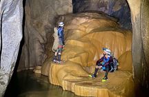 Al Hoota Cave Canyoning 