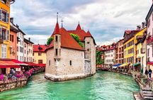 Explore Annecy in 60 minutes with a Local