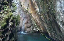 Exclusive Full-Day Tolantongo & La Gloria Hot Springs Adventure