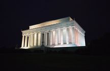 Private DC Monuments by Moonlight (Up to 12 Guests) 