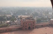 Tour to Old Delhi with Guide and Pickup