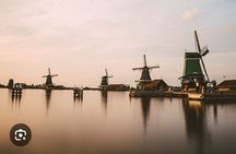 Amsterdam: Private Tour Windmills, Castle and Volendam