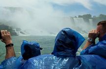 Niagara Falls Evening Illumination Tour with Maid Boat Ride