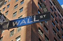 New York: Wall Street Finance & Power, 9/11 memorial & the Bull