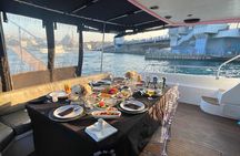 Istanbul: Luxury Private Yacht Cruise on the Bosphorus
