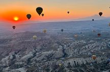 Cappadocia Balloon Ride Over Göreme Love Valley