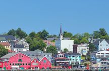 Lunenburg and Mahone Bay 4-Hour Private Escape from Halifax