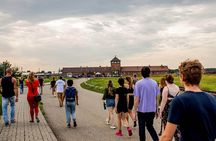 From Krakow: Auschwitz-Birkenau Tour with Transport 