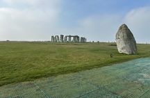 Stonehenge and Bath Private Black Cab Tour with Hotel Pick Up