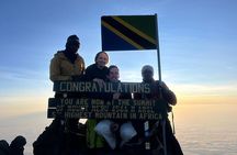 4 Day Budget Meru Trekking Momella Route