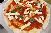 Pizza Cooking Class with Tiramisù and Wine Tasting in Milan