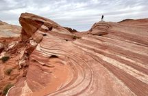 Valley of Fire Seven Magic Mountain and Welcome Sign Las Vegas