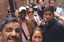 Marrakech Medina:Weaving history through streets.