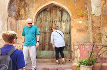 New Delhi Walking Tour: Explore Top Sights & Hidden Gems