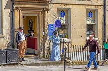  Bath Hop on with Jane Austen 2-Day bus and walking tour