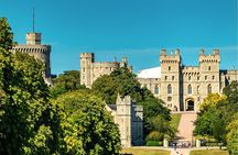 London: Windsor Castle, Stonehenge & Bath Guided Tour with Entry