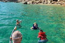 Cabo Catamaran Cruise – Arch, Snorkeling, Open Bar & Snacks