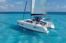 7hrs 42ft Luxury Catamaran Private Charter Cancun to Isla Mujeres