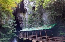 Kitakyushu Akiyoshido Cave Motonosumi Shrine Tour from Fukuoka