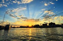 1.5hr Romantic-Surprise Dinner-Wine & Cheese or Sushi Boat Cruise