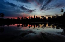 Angkor Sunrise Half-Day Tour with Private Vehicles & Tour Guide 