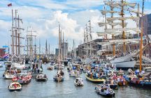 Amsterdam: Official SAIL Experience on Saloon Boat