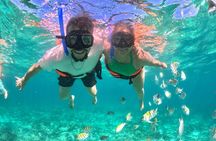 Cabo Luxury Yacht Charter – Private Crew, Snorkeling & Open Bar