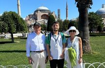 Istanbul's Old City: Iconic Landmarks, Hidden Layers & Hammam