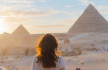 Private Day Tour to Cairo Pyramids and Egyptian Museum
