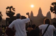 Angkor Wat Temple Tour Sunrise or Sunset with Tour Guide