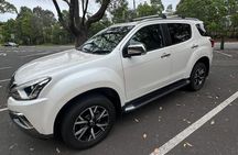 Sydney Wine Tasting-Southern Highlands with Pick up & drop off 