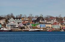 Halifax: Lunenburg, Mahone Bay & Peggy’s Cove by Private Car