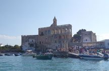 Boat Tour in Polignano a Mare and Sea Caves