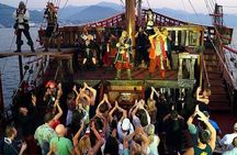 Dinner and show pirate night Hook in Cancun 