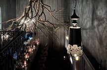 Walking Hidden Gems Bar and Party through Chinatown Tour