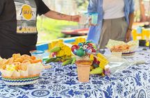 Mexican Festival and Drinks in Trajineras de Xochimilco 