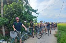 Hoi An Countryside Bike Tour with Basket Boat and Cooking Class