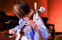 Traditional Japanese Music show & Experience Tour in Osaka