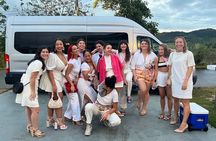 Nightlife Adventure La Placita Calle Cerra La factoría La Perla 