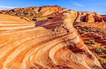 Valley of Fire, Seven Magic Mountains & Vegas Sign Tour