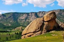 From Ulaanbaatar: Chinggis Khaan Statue and Turtle Rock Day Tour