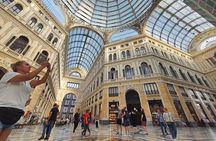 Naples Street Food Tour and Guided Sightseeing with Local Expert