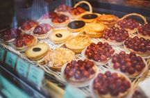 Montmartre Highlights Walking Tour: Moulin Rouge to Sacré-Cœur