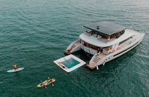 Krabi: 4 Island Luxury Yacht with Snorkelling & Clear Kayaking