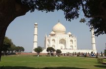Taj Mahal Luxury Tour By SUPERFAST Train From Delhi