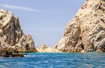 Cabo Yacht Cruise to Lovers Beach with 2 Hours of Beach Time