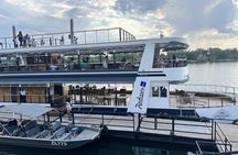 Luxurious Zambezi Sunset Cruise – Livingstone, Zambia